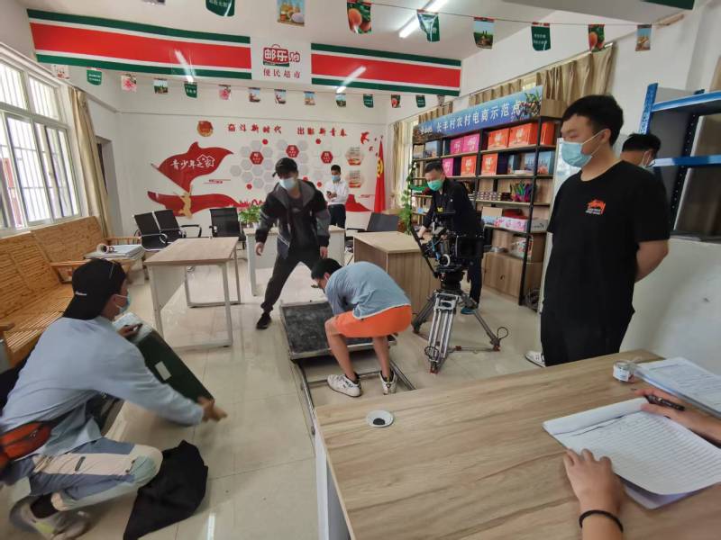 追星女孩心理学分析报告：西林县广告片拍摄公司揭秘饭圈应援式传播逻辑